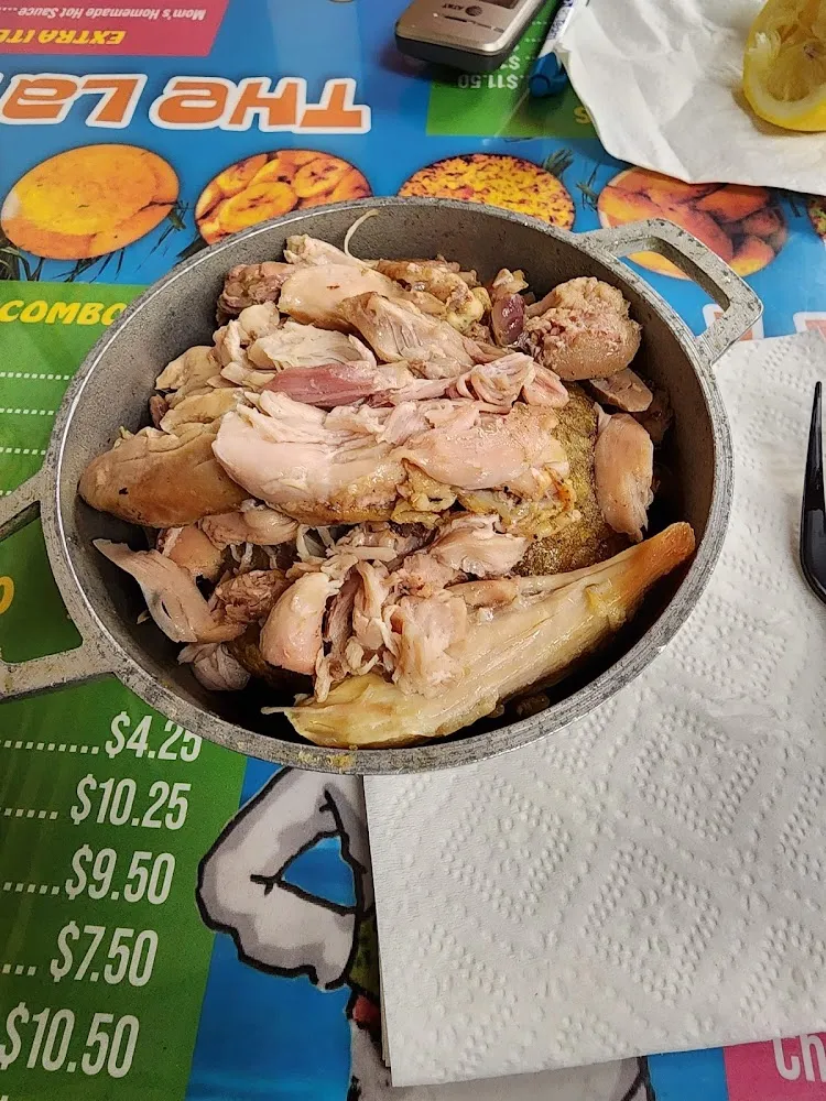 Guineos Con Mollejas